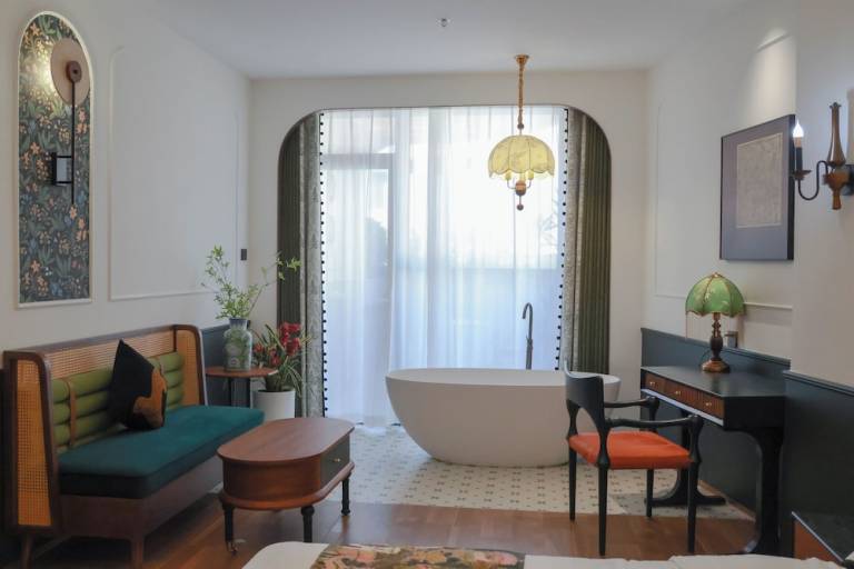 Bed & Breakfast  Siming