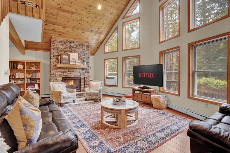 Chalet Pocono Springs