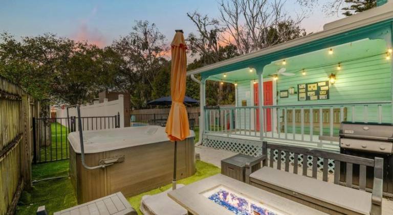 Nice house with hot tub & pool | Dogs allowed — photo 3