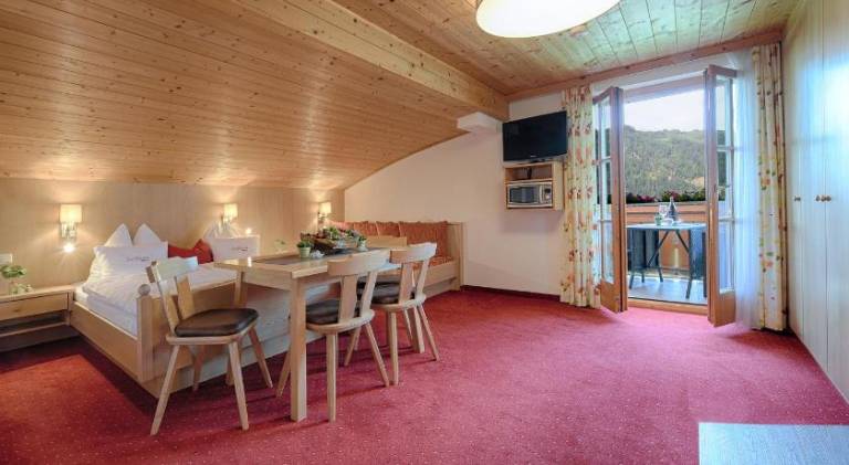 Apartment with garden, pool & sauna | Dogs allowed — photo 4