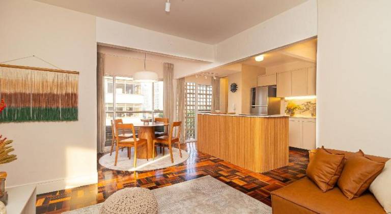 Rental apartment with yard — photo 2