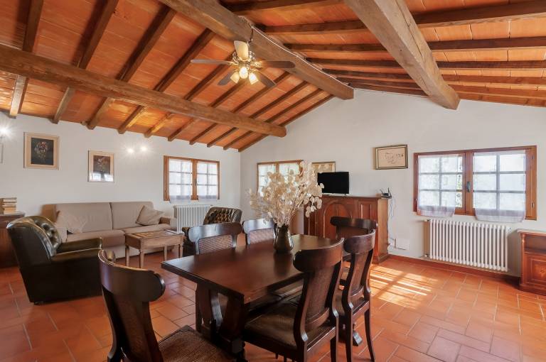 Rental apartment with barbeque, fast internet & pool | Garden view | Perfect for remote work | Dogs allowed — photo 2