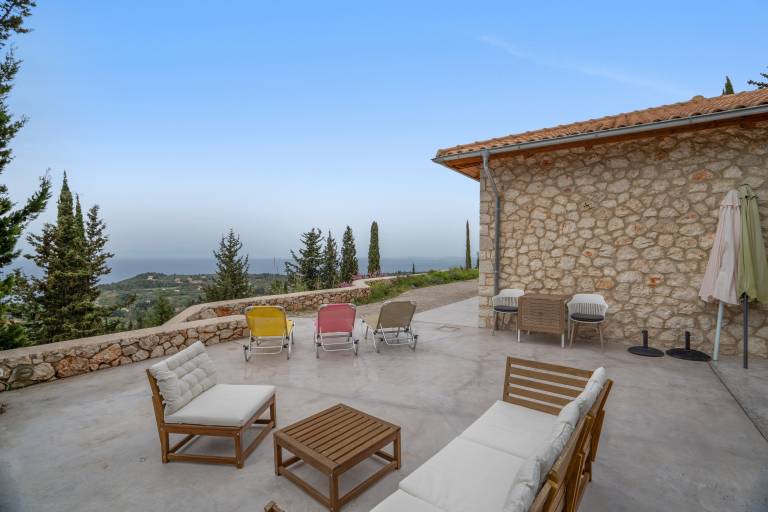 Villa 'Melivaroni' with Sea View, Wi-Fi and Air Conditioning in Lefkada