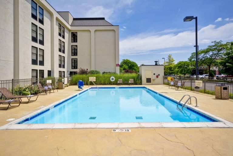 Hampton Inn Detroit/Northville (Farmington Hills Area) — photo 4