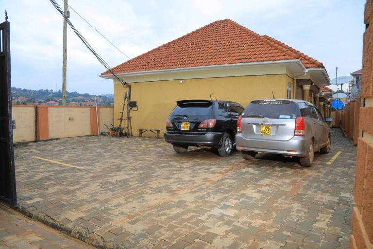 Family-oriented rental apartment | Pets are welcome — photo 3