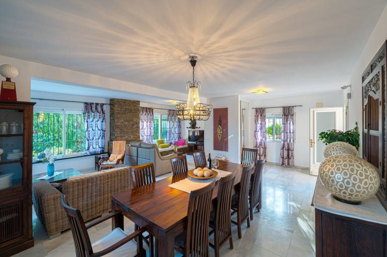 Villa Casa Santana with Mountain View, Pool, Terraces & Wi-Fi — photo 4