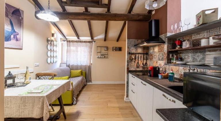 Cortile in centro - Charm Suite Heart of Lucca- 2 SmartTV — photo 2