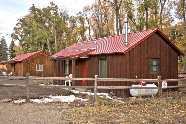 Lodge with 2 rooms for 6 persons — photo 3