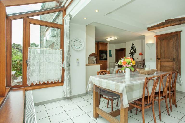 Family-friendly lovely house with barbecue, jacuzzi & patio | Nature view | Pet-friendly — photo 3