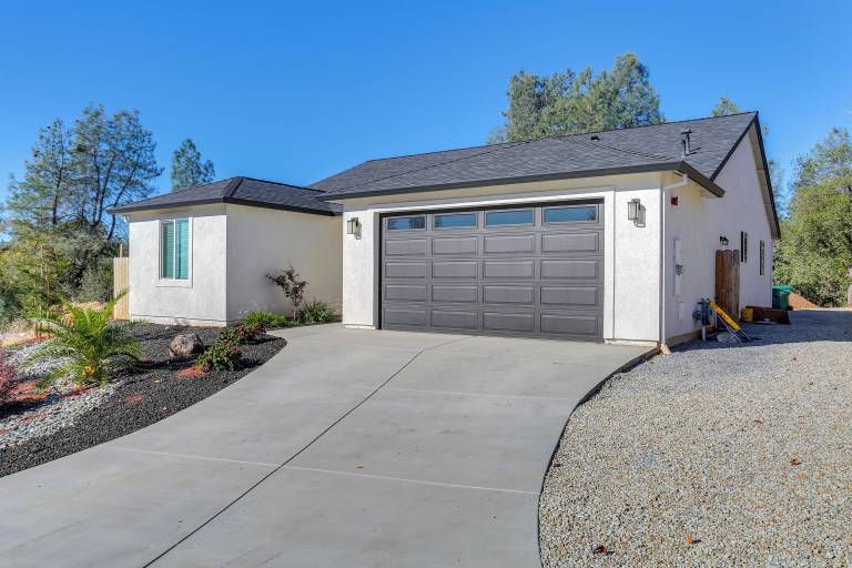 House  Shasta Lake