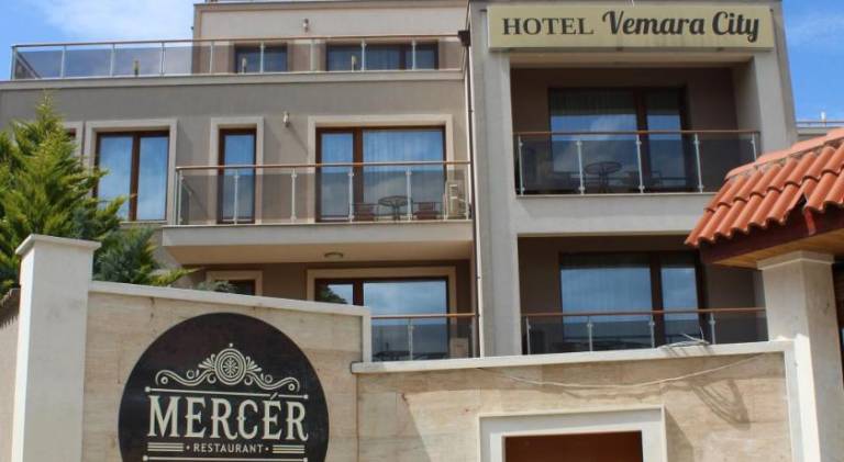 Vemara City Boutique Hotel-free parking in Varna