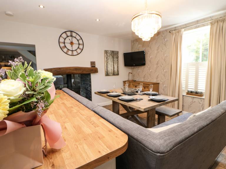 Family-friendly lovely cottage with yard & terrace | Pets allowed — photo 4