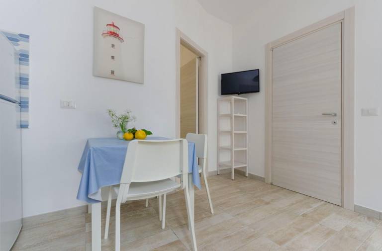 Holiday apartment with fast internet & garden | Garden view | Beach nearby | Pet-friendly — photo 4