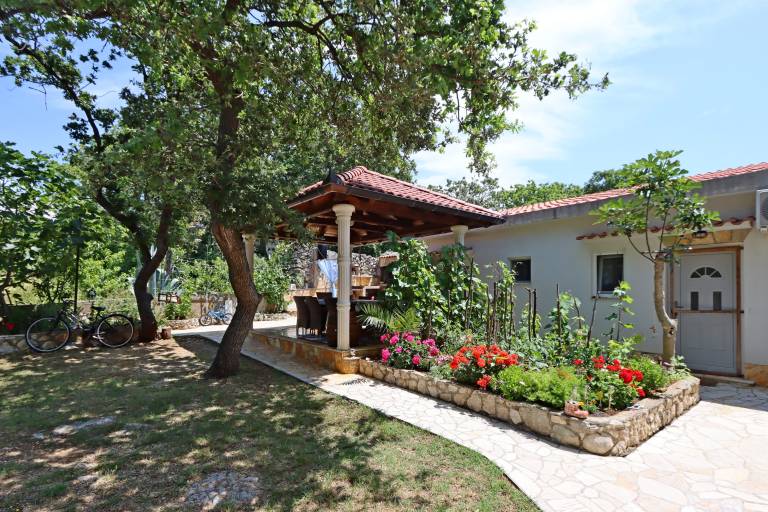 Apartman Jakišnica