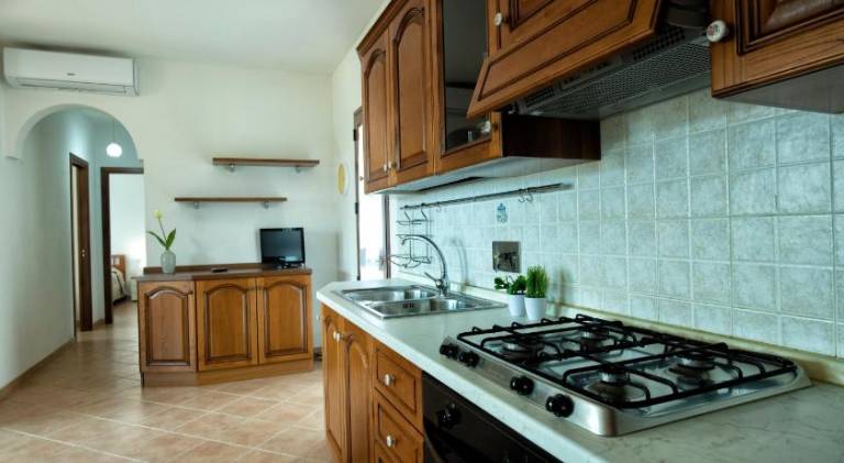House with 2 rooms for 6 persons — photo 3