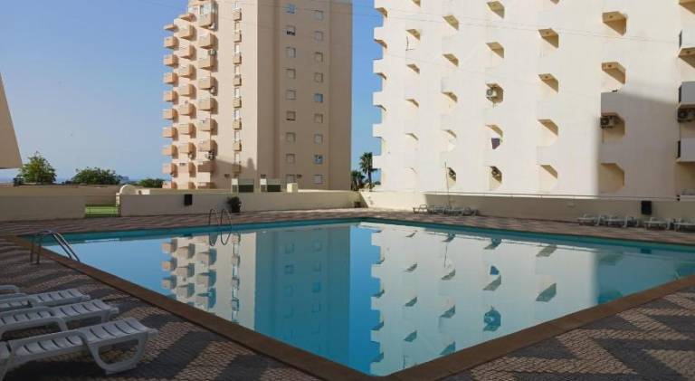 Pleasant apartment with pool, patio & BBQ | Next to the beach | Pets allowed — photo 3