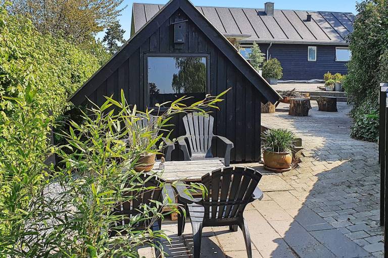 Fully equipped house with garden, terrace & grill | Close to the beach | Pets allowed — photo 4