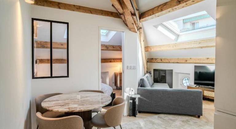 Holiday apartment | Next to Russian Orthodox Cathedral in Nice