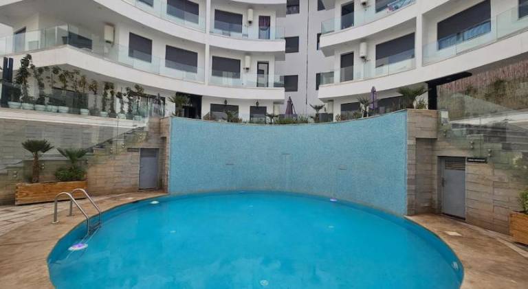 Apartment with pool — photo 3