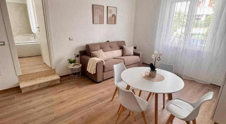 Aqua Family Apartments - Appartamenti con spiaggia, piscina, parcheggio e bici incluse — photo 2