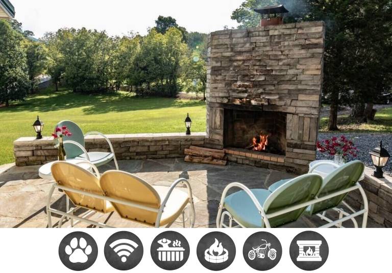 Mountain Cottage: Pet Friendly, Free Attraction Tickets, Hot Tub, & In Wears Valley — photo 2