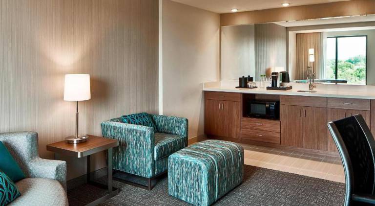 Courtyard by Marriott Minneapolis West — photo 4