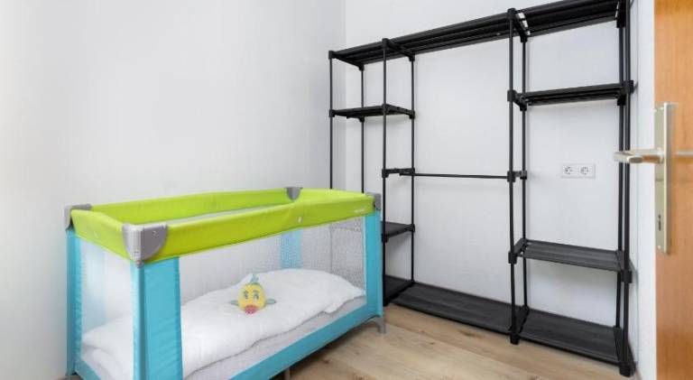Holiday apartment with 2 rooms for 6 persons — photo 2