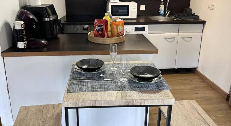 Apartment with 1 room for 4 persons — photo 2