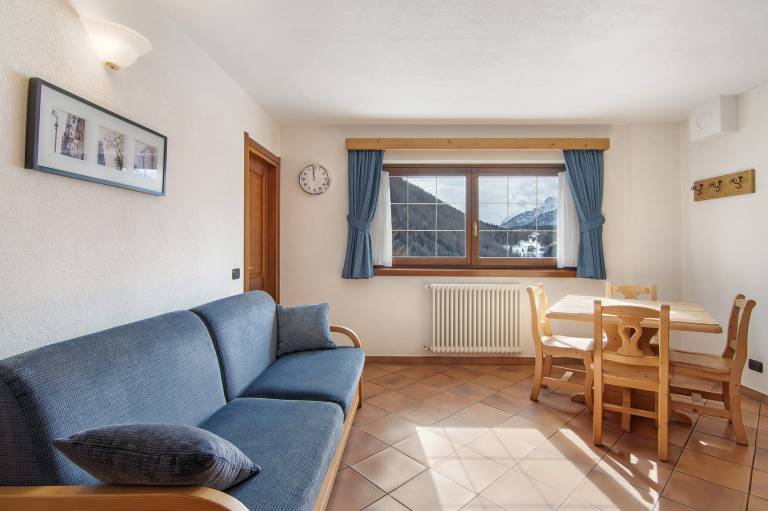 Children-friendly aparthotel with garden, fast internet & terrace | Mountain view | Pets are welcome — photo 2