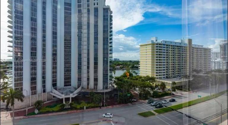 UNIT 1108 Castle Beach Club Condominium — photo 3