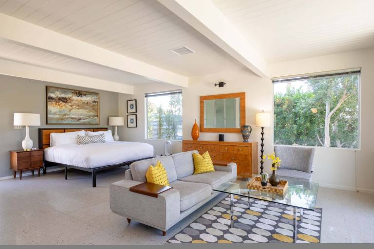 Lux Desert Retreat 4BR Pool Spa Stunning Views — photo 3