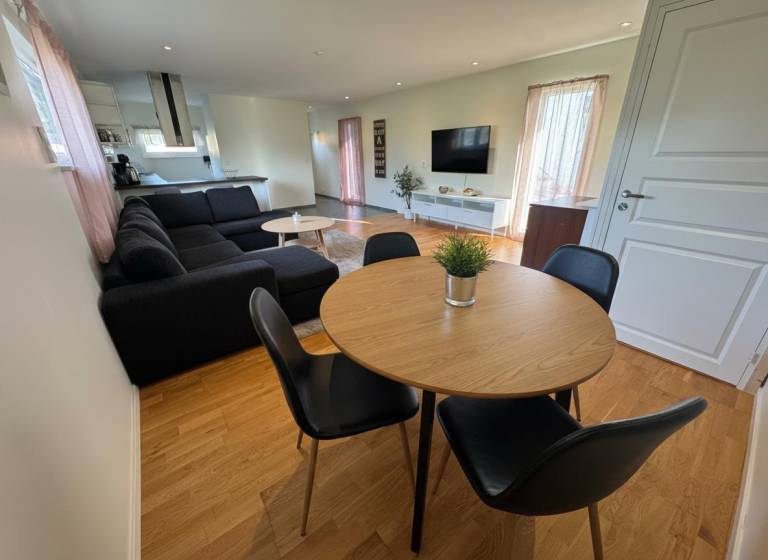 Holiday apartment with 1 room for 7 persons — photo 3