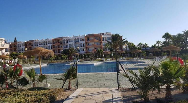 Wonderful rental apartment with pool & terrace | Next to the beach | Dogs allowed — photo 5