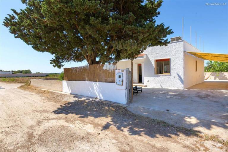 Holiday apartment with barbecue in Manduria