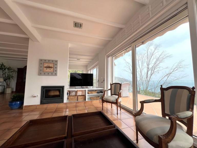 Child-friendly beautiful villa with garden, patio & grill | Suitable for remote work | Pets are welcome — photo 2