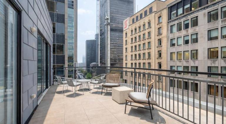 Apartment | Near Notre-Dame Basilica — photo 3
