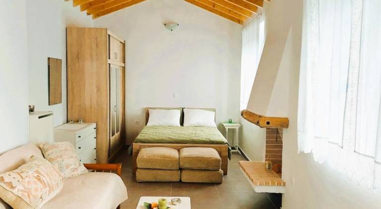 Vacation home with 1 room for 3 persons in Lesvos