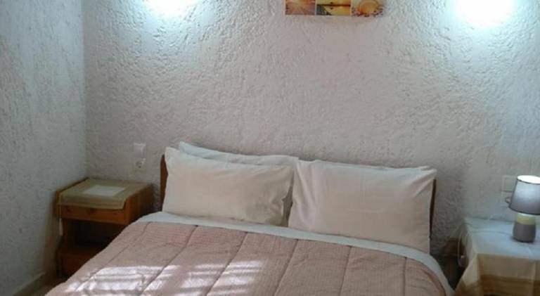Holiday apartment with yard, pool & patio | Dogs allowed in Hersonissos