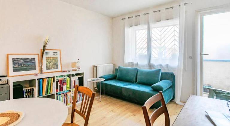Rental apartment with 1 room for 3 persons in Bobigny