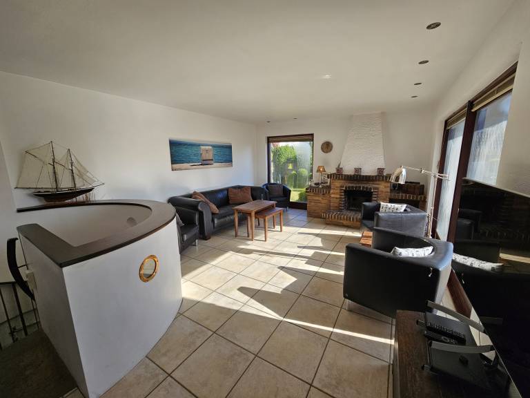 Child-friendly vacation home with garden, grill & terrace | Sea view | Next to the beach | Pet-friendly in Rendsburg