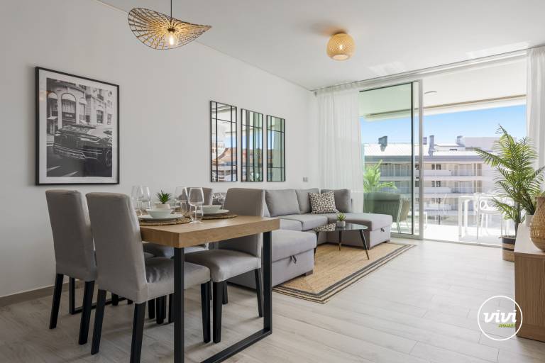 Rental apartment with garden, patio & pool | Beach view | Perfect for remote work — photo 4