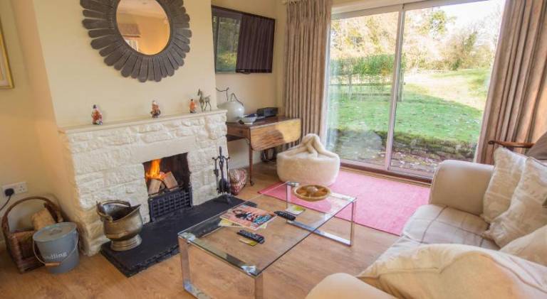 Yew Tree Cottage — photo 2