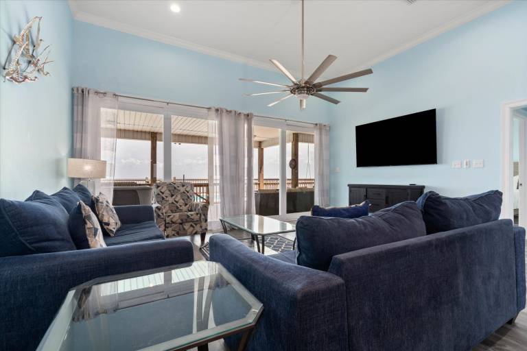 Dauphin Blue - 2824 Bienville Blvd — photo 2