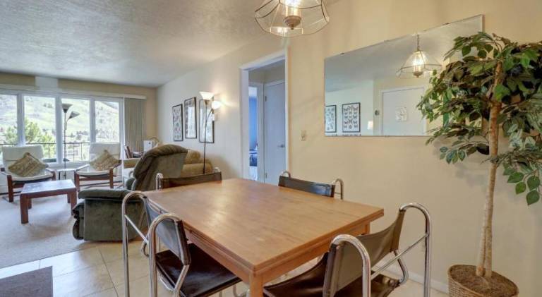 Holiday apartment with 2 rooms for 4 persons — photo 2