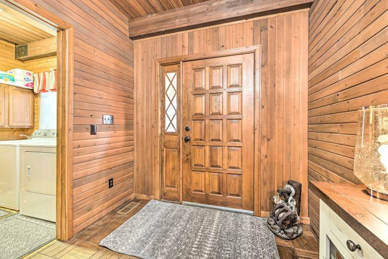 Spacious Syracuse Getaway w/ Waterfront Deck! — photo 4