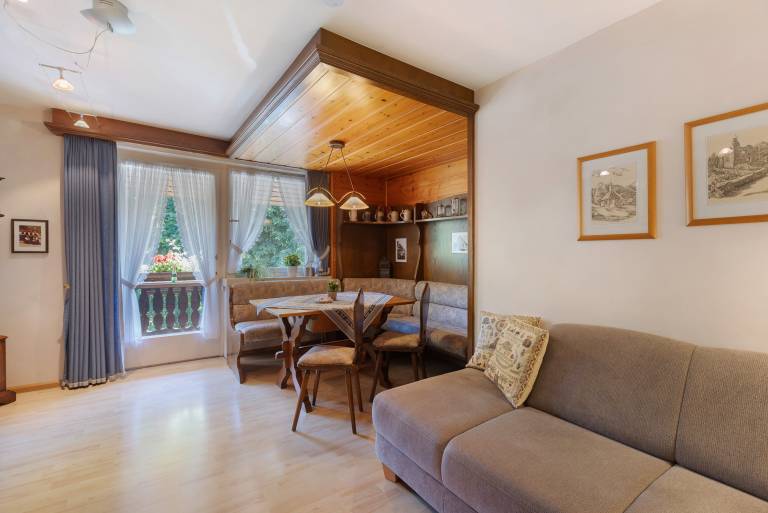 Ferienwohnung C 75qm mit Balkon und Wi Fi