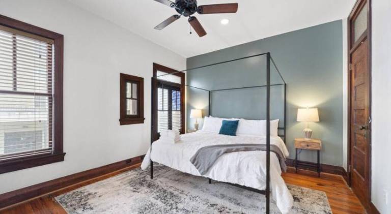 Charming loft near the historic strand in downtown — photo 2