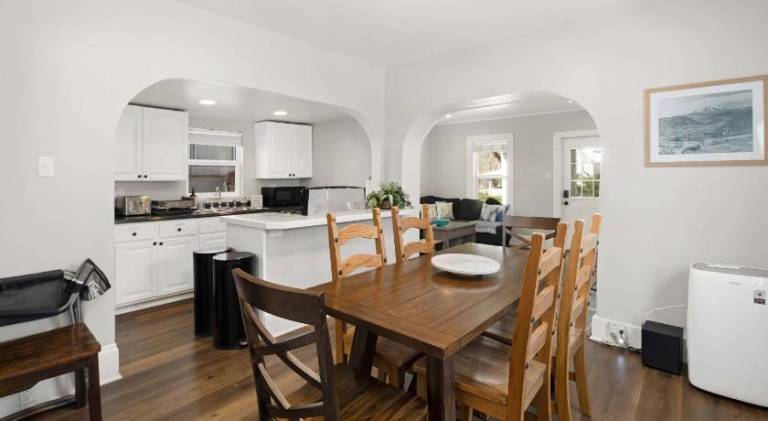 House with 2 rooms for 4 persons — photo 3