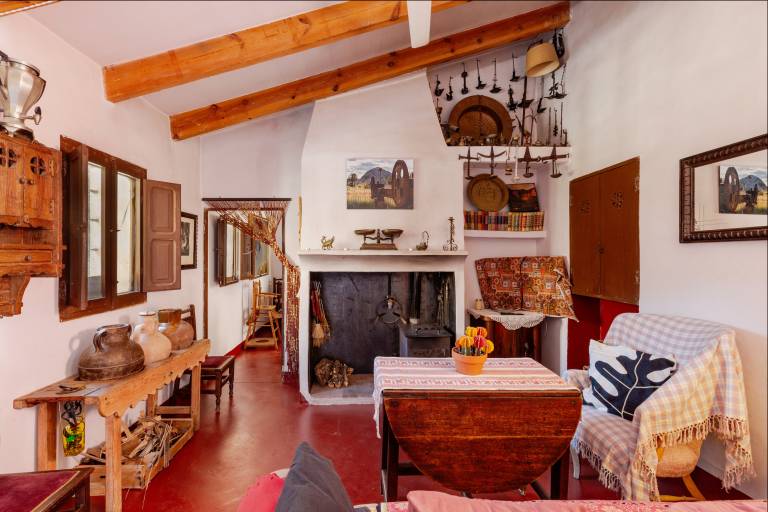 Farmhouse 'Casica De Perintín' with Mountain View, Private Terrace and Wi-Fi — photo 4