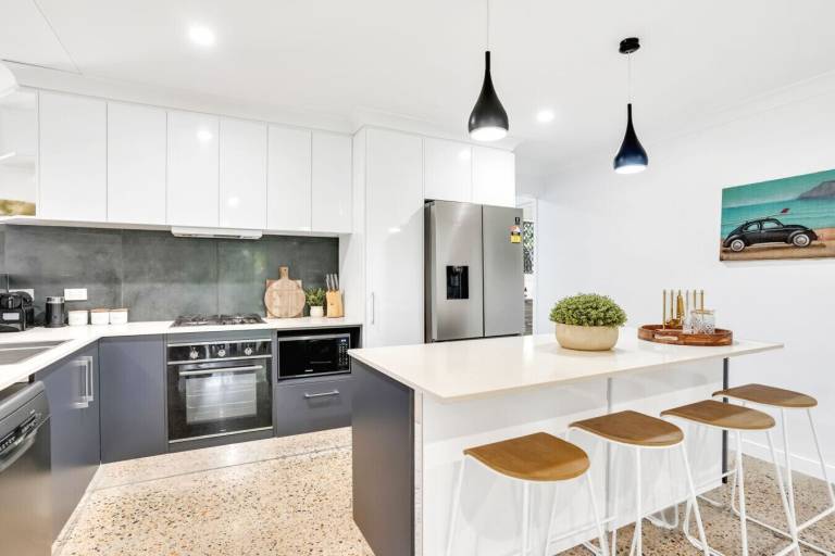 Apartment  Edge Hill